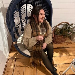 Meet your Posher, Sara